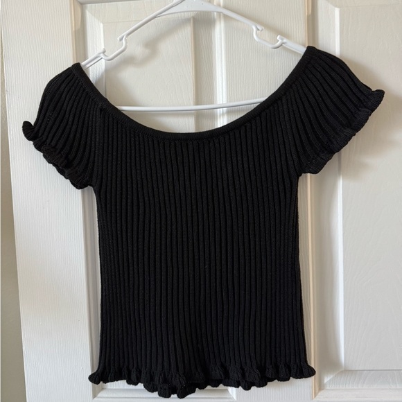Versona Black Cropped Ribbed Top, S, Boat Neck, Cap Sleeves NWOT - Picture 2 of 7
